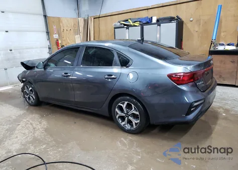 2021 Kia Forte Fe из США, поврежденный, VIN 3KPF24AD9ME372642